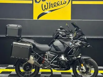 bmw r 1250 gs adventure triple black sintra