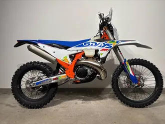 moto neuve: ktm 300 exc six days