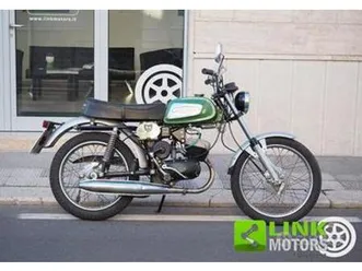 aermacchi altro -harley davidson 125 de luxe