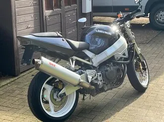 honda fireblade 900 rr sc44