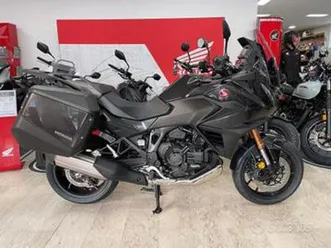 honda nt 1100 dct es - € 121 al mese