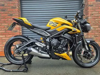 triumph street triple 765 rs naked petrol manual x-ring euro 5 (131 ps) 765 cc