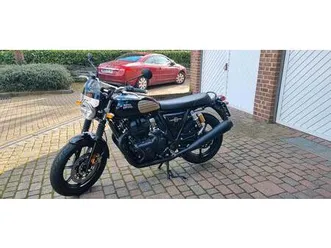 royal enfield interceptor 650 , 30 km , sondermodell black ray