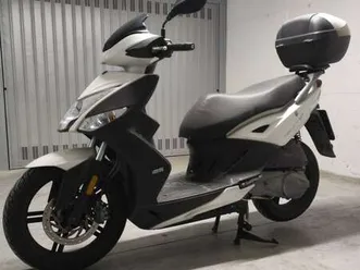 kymco agility 125 bianco