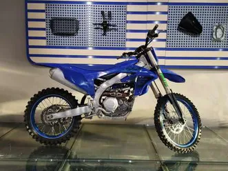 yamaha yz 450 2024 blu/azzurro