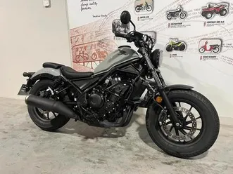 ② honda cmx 500 rebel met valbescherming