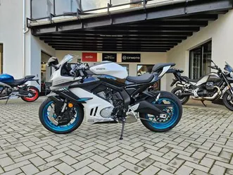 cfmoto 675sr-r / neu in nebula white modell 2026