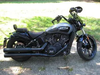 indian scout 1133 rogue grigio