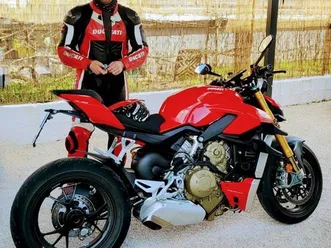 ducati streetfighter v4 s