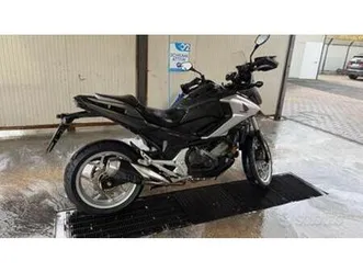 honda nc750x pari al nuovo