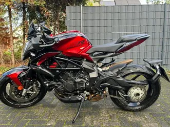 mv agusta brutale 800rr