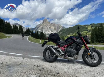 honda cb750 hornet, quickshifter, po sezónním servisu