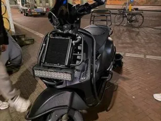 vespa sprint 300cc akra (brom) — scooters | yamaha — marktplaats