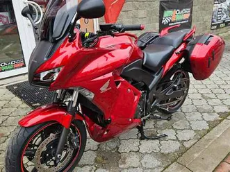 honda cbf 1000, nové pneu, po servisu, vyhřívané rukojeti, abs
