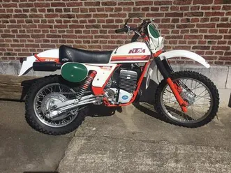 ② ktm 250 1980
