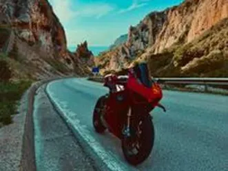 ducati panigale v4 2024 garanzia 2027