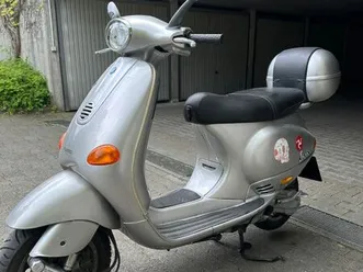 piaggio vespa et4