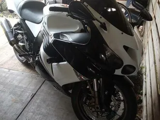 ② kawazaki zzr 1400 uniek
