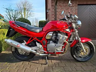 suzuki gsf 600 bandit (gn77b)