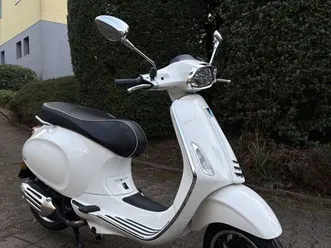 vespa sprint 50