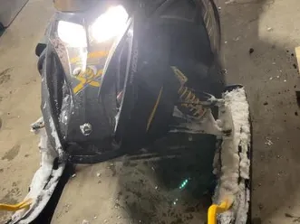 ski-doo mxz 1000 schneemobil bj 2007 motor überholt