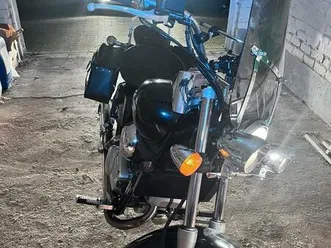 ② a vendre honda shadow 125 /15ch