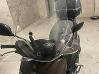 scooter yamaha xenter 125
