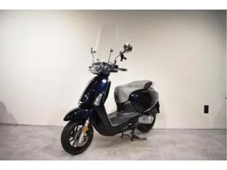 kymco new like | snor | 12-2021 | 2000km | windscherm — scooters | kymco — marktplaats