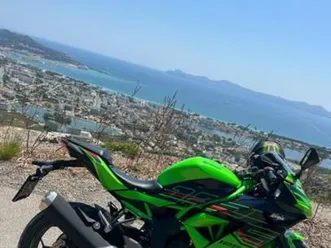 kawasaki - ninja 125 cc