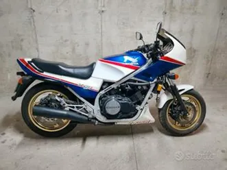 honda vf 750 - 1984