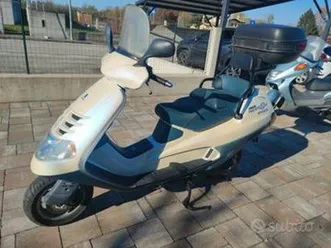 piaggio super hexagon 250