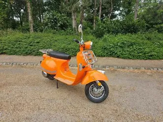 ajs modena 125 cvt euro 5 2026 petrol automatic in orange