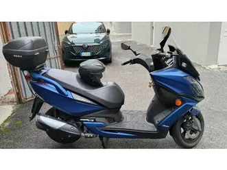 vendo kymco g-dink 300i (2018 - 20) usata a brescia (codice 9916337) - moto.it