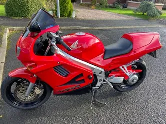 honda vfr750f 1997 ( may consider another bike as px)
