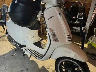 piaggio vespa sprint