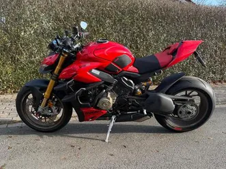 ducati streetfighter v4s