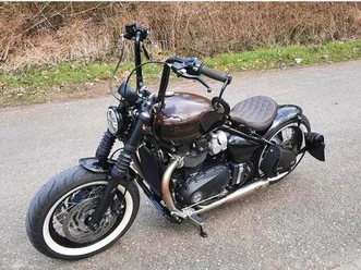 triumph bonneville bobber