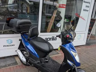 kyco agility 50 mofa roller mit 25/50 papiere bj.08/2006