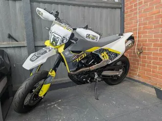 husqvarna, 701, 2022, 693 (cc)