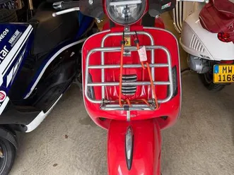 v.vespa 300 gts