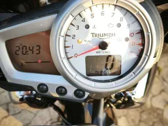 triumph speed triple 1050