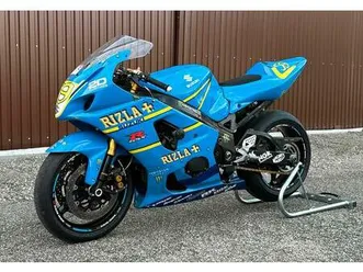 suzuki gsx-r 1000 k4 rennstrecke rizla racing design
