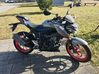 suzuki gsx s