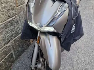 honda sh 350i grigio