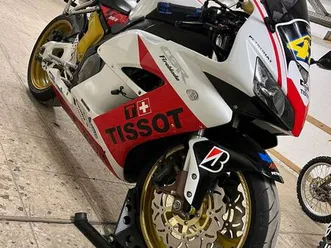 honda cbr 1000 rr sc57