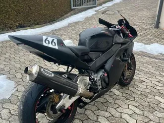 honda cbr rennmotorrad