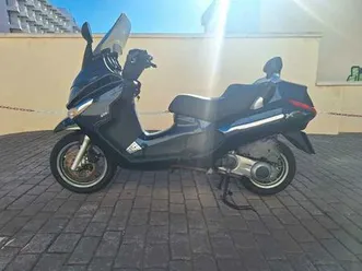 piaggio - x -evo 8