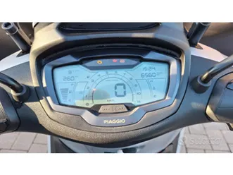 piaggio beverly s 300