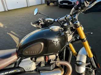 triumph scrambler 1200xe