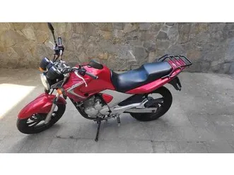 ② yamaha ybr 250 (2008) – faible kilométrage